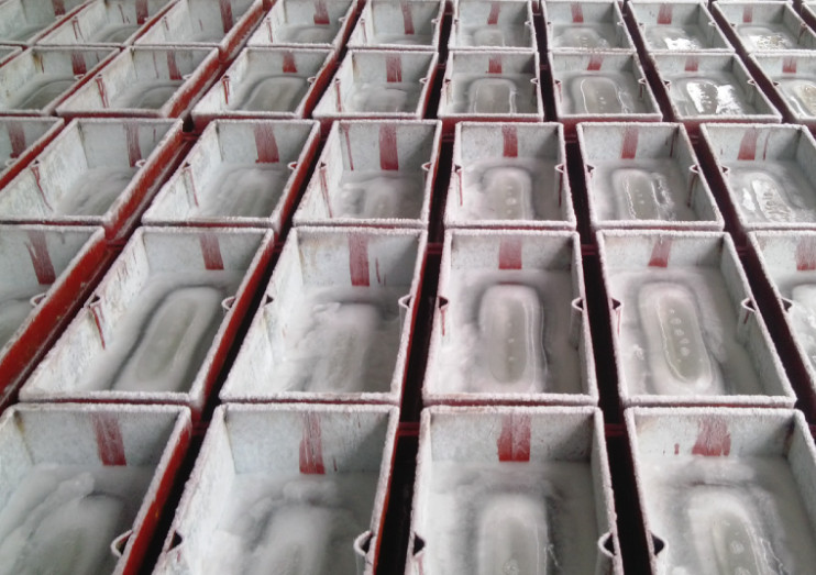 Machine à glace en blocs de saumure