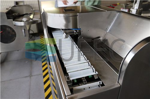 Éplucheur automatique de crevettes et machine à déveiner Machine à éplucher les crevettes